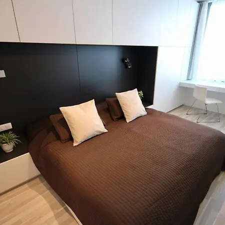 Daire Eurovea 2bedroom By Danube Free Parking Bratislava