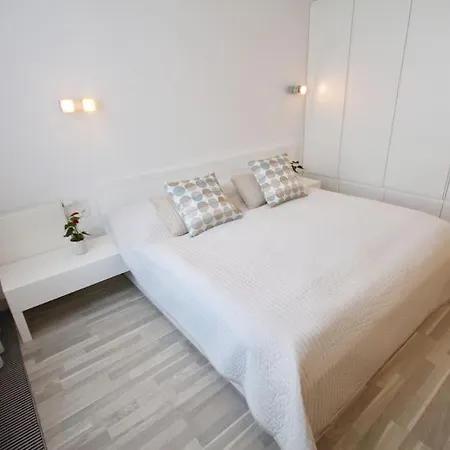 Eurovea 2bedroom By Danube Free Parking Lejlighed